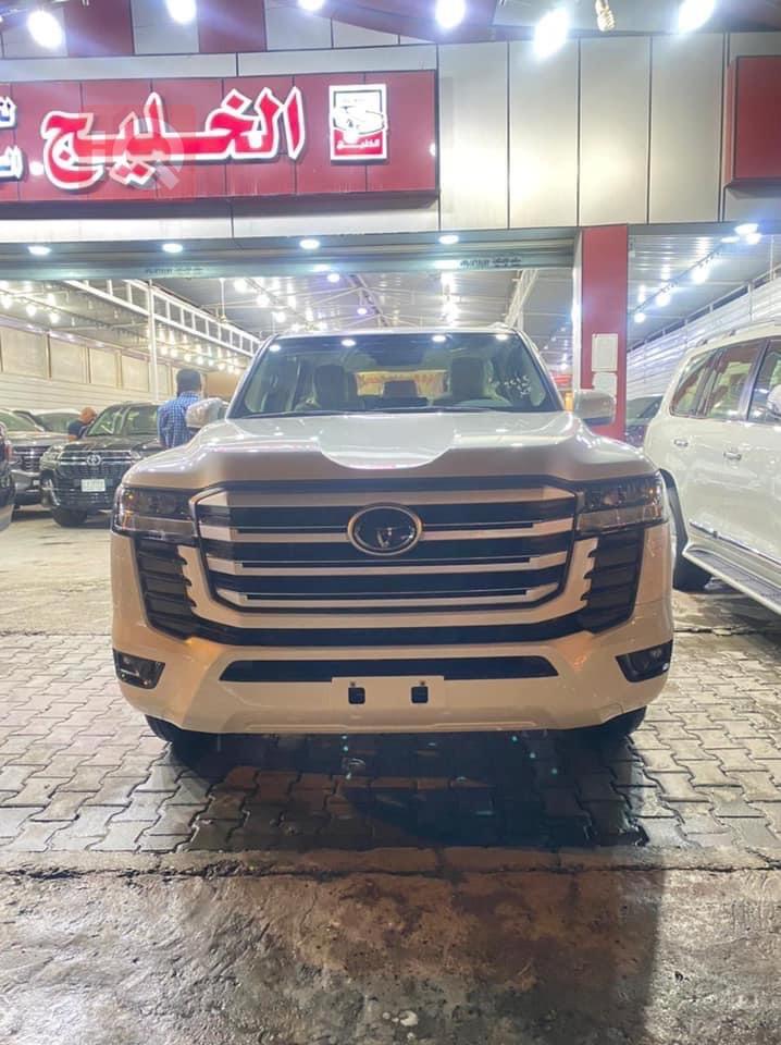 تويوتا لاندكروزر